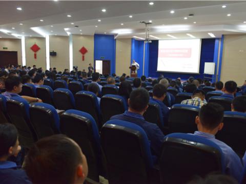 ������ʱ���ž��С���������߲�����������ѵ�� 